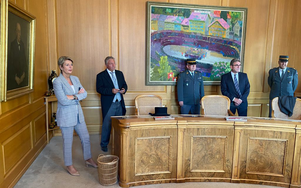 Bundesrätin Karin Keller-Sutter nach der Landsgemeinde in Glarus