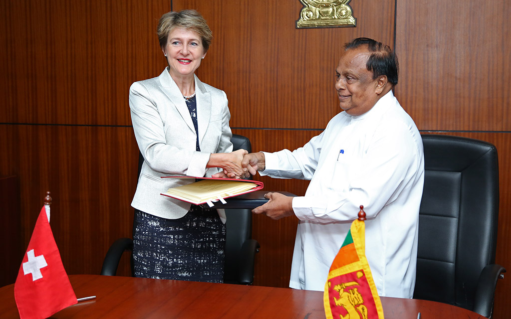 Simonetta Sommaruga au Sri Lanka et en Inde pour une visite de travail, 3. - 7.10.2016